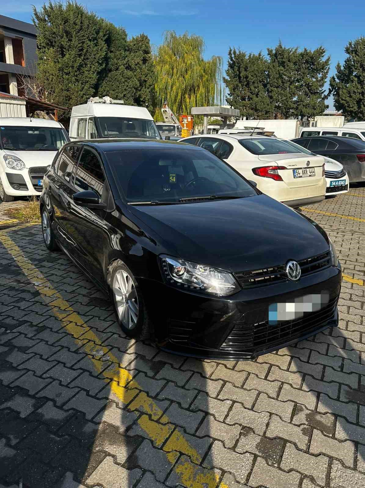 Sakarya’da çakarlı araç sürücüsü ve sahibine 192 bin TL ceza