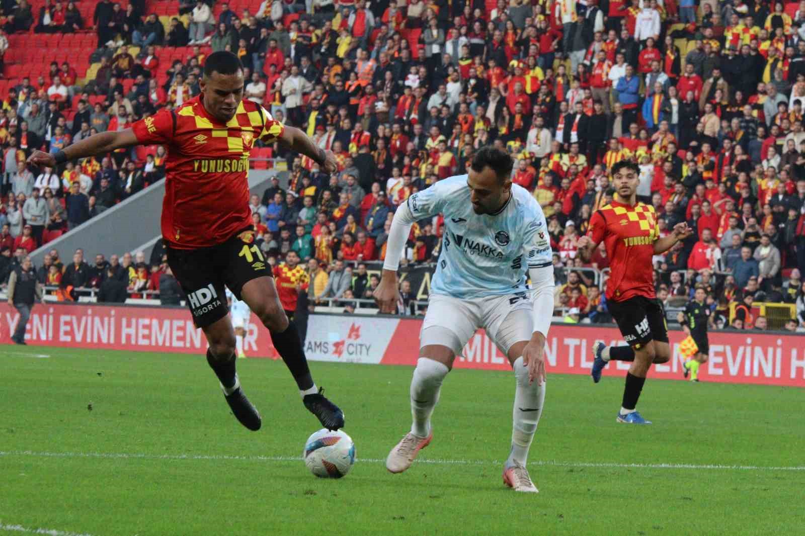 Trendyol Süper Lig: Göztepe: 3 - Adana Demirspor: 1 (Maç sonucu)