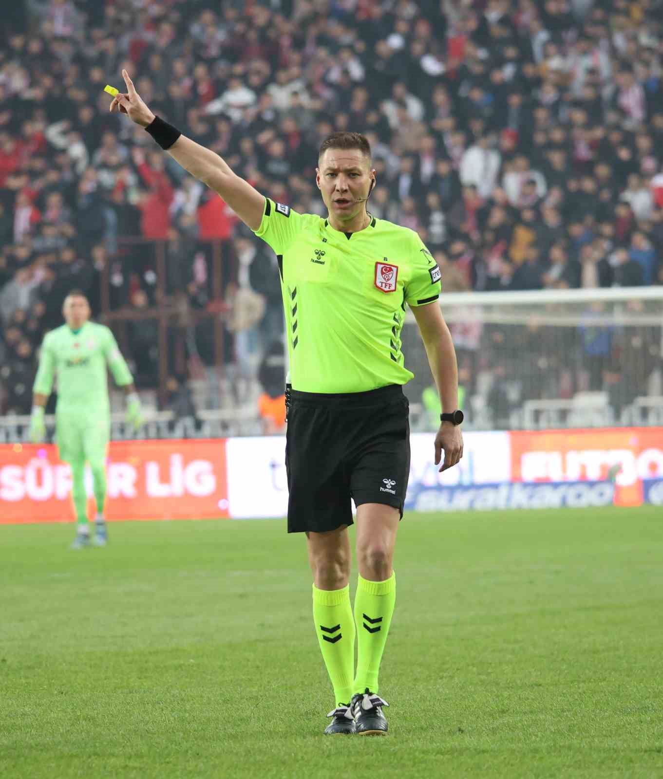 Trendyol Süper Lig: Sivasspor: 0 - Galatasaray: 0 (Maç devam ediyor)