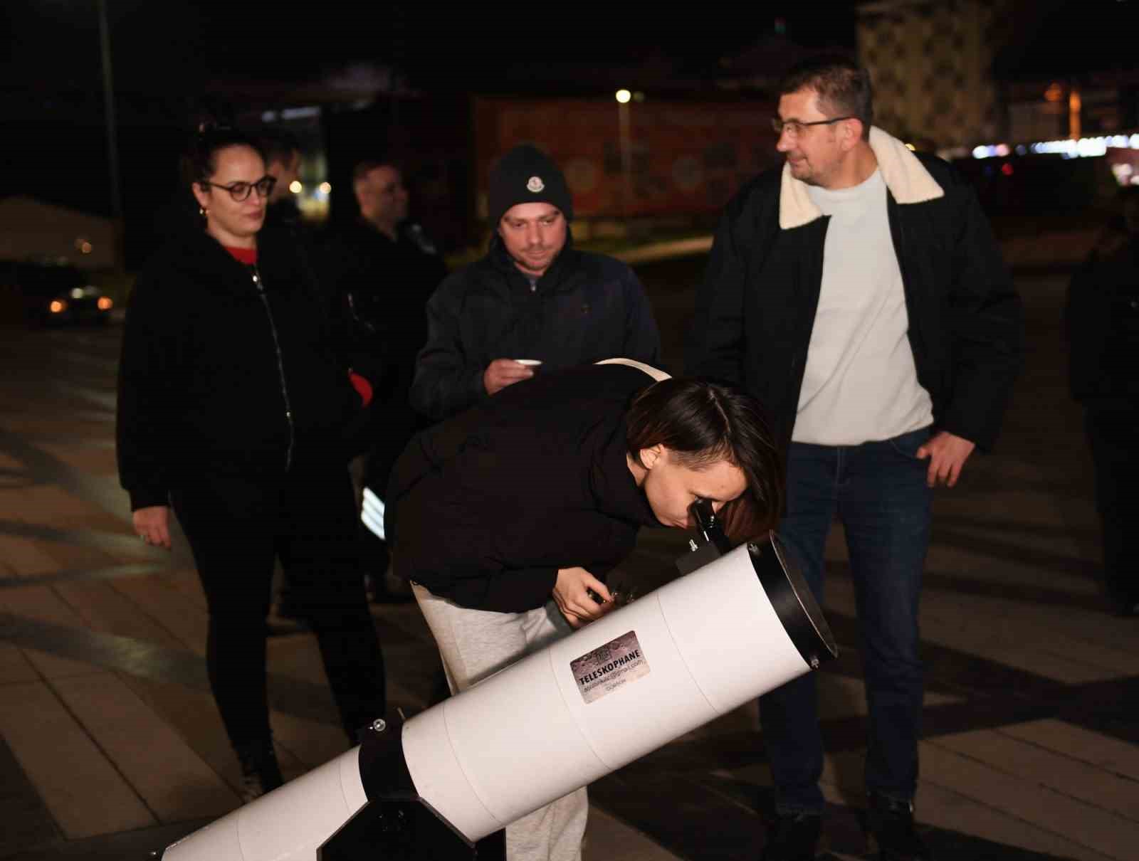 Osmangazi Meydanı&rsquo;nda bilim dolu buluşma