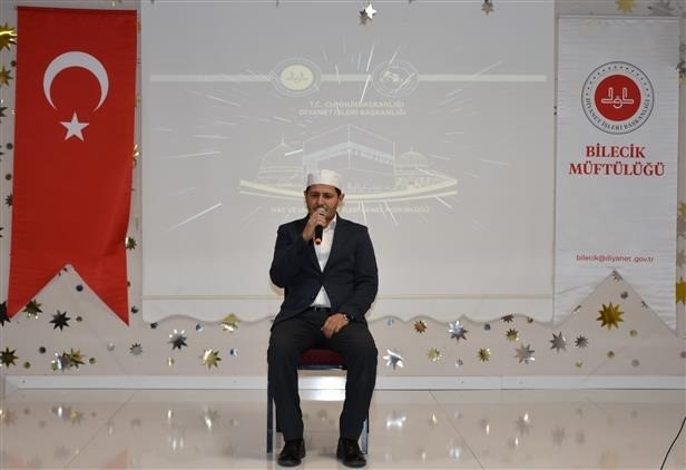 İl M&uuml;ft&uuml;s&uuml; Dilek, &lsquo;Umre Hazırlık Kursu Eğitim Semineri&rsquo; d&uuml;zenledi
