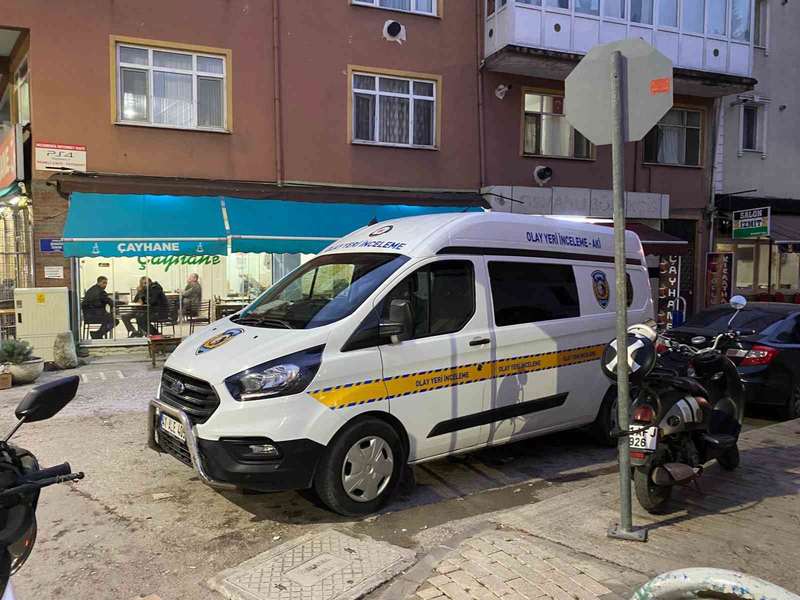 Kocaeli&rsquo;de alacak-verecek kavgası: 1 yaralı
