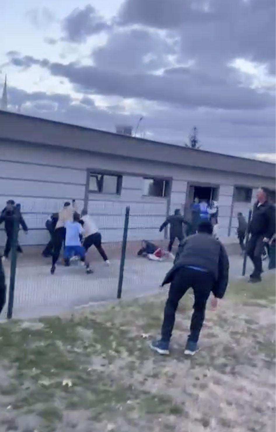 Kocaeli Amat&ouml;r K&uuml;me ma&ccedil;ındaki kavga karakolda bitti
