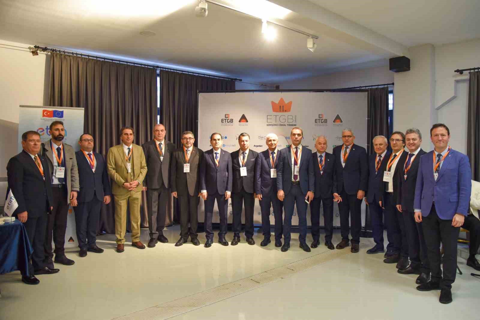 BŞE&Uuml;, "Yeşil Proje" kategorisinde 2&rsquo;incilik &ouml;d&uuml;l&uuml; alarak b&uuml;y&uuml;k bir başarıya imza attı
