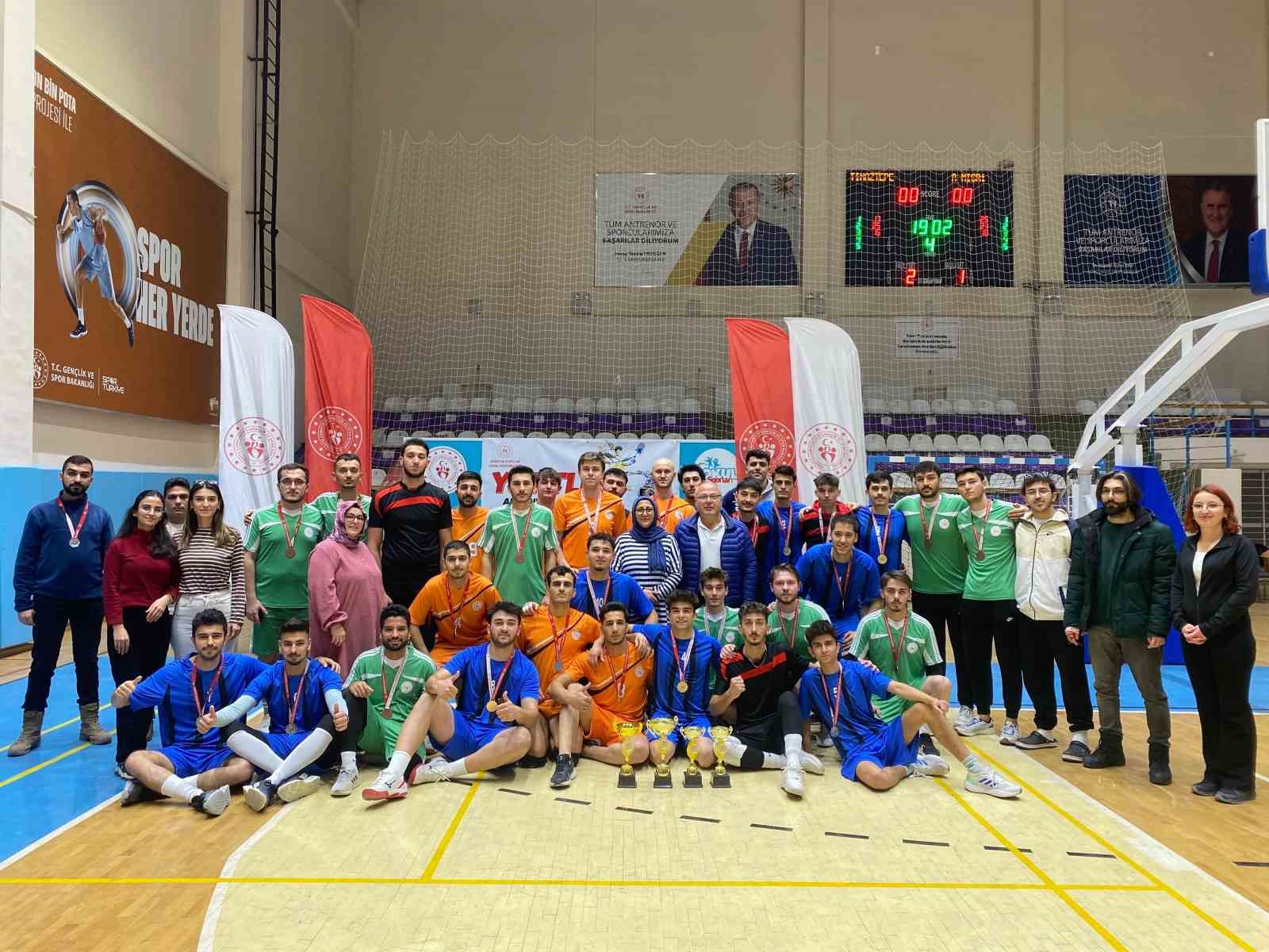 Yurt Lig Voleybol&rsquo;da şampiyonlar belli oldu

