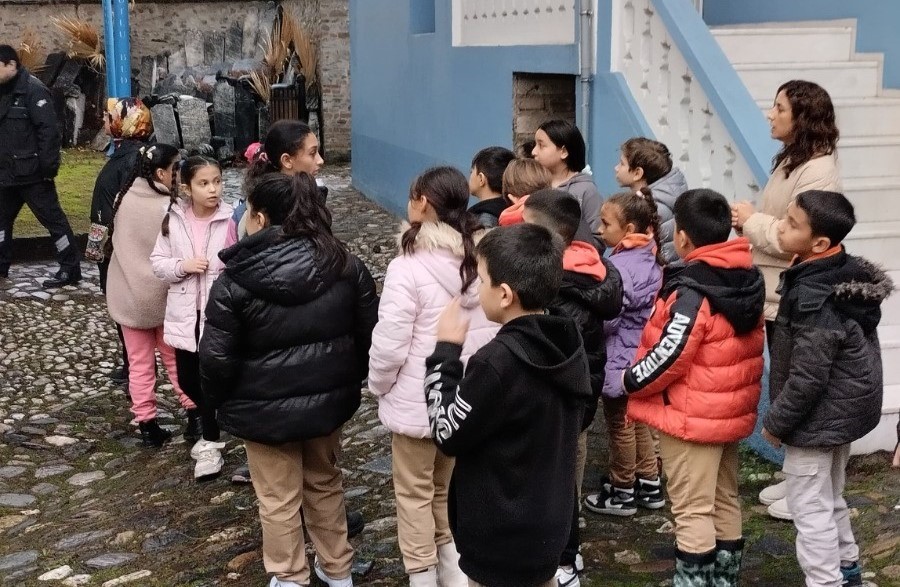 Yaşadıklarını il&ccedil;enin tarihini Kent M&uuml;zesinde &ouml;ğreniyorlar
