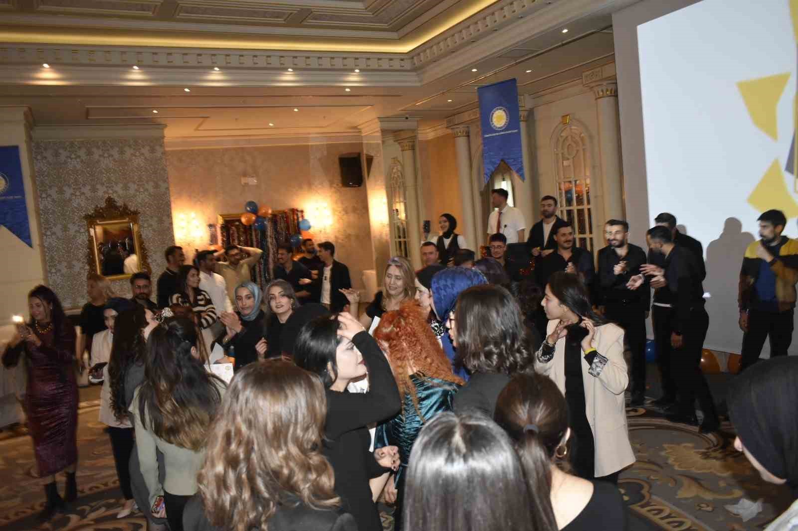 TEGV, G&ouml;n&uuml;ll&uuml;ler G&uuml;n&uuml;&rsquo;n&uuml; coşkuyla kutladı
