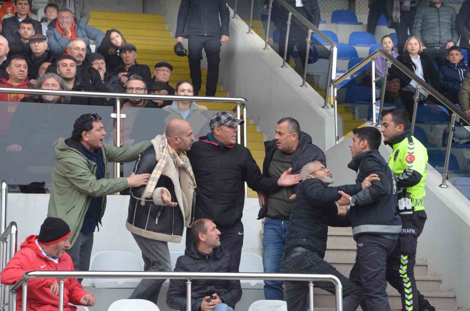 &Ccedil;aycumaspor Devrek&rsquo;i ge&ccedil;emedi: 2-0
