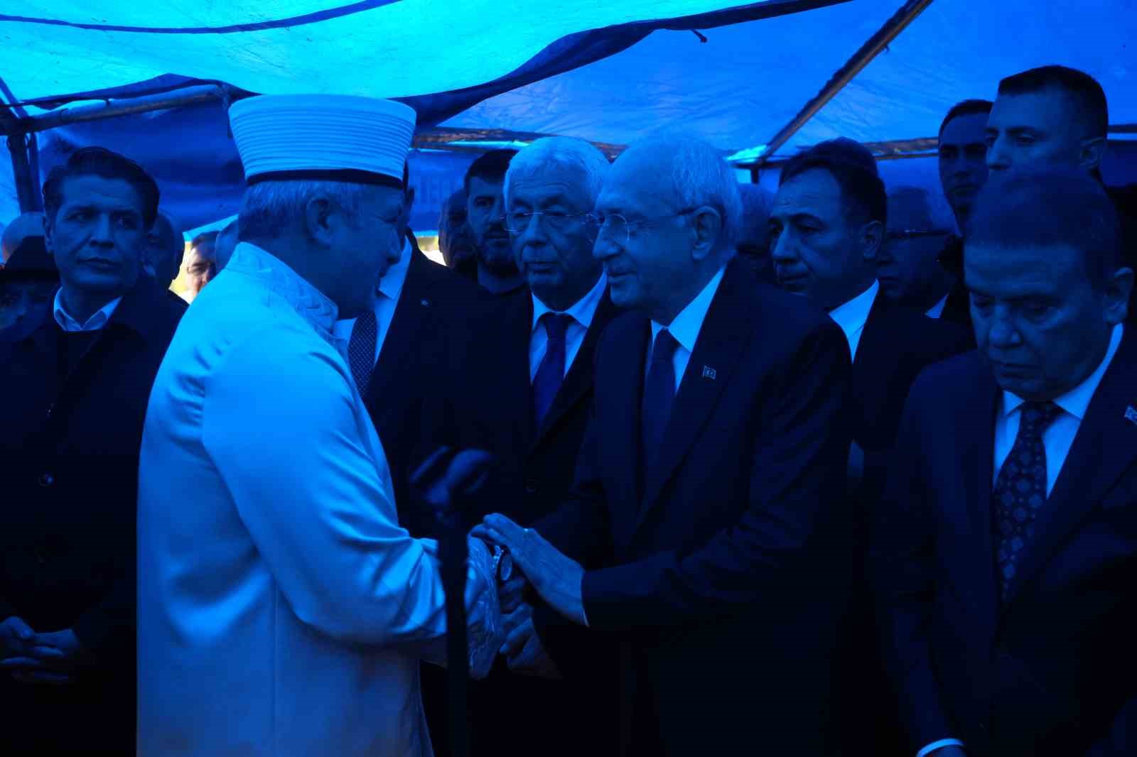 Kılıçdaroğlu’nun dünürü Antalya’da toprağa verildi