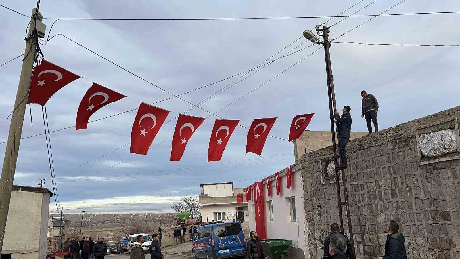 Nevşehir&rsquo;e şehit ateşi d&uuml;şt&uuml;
