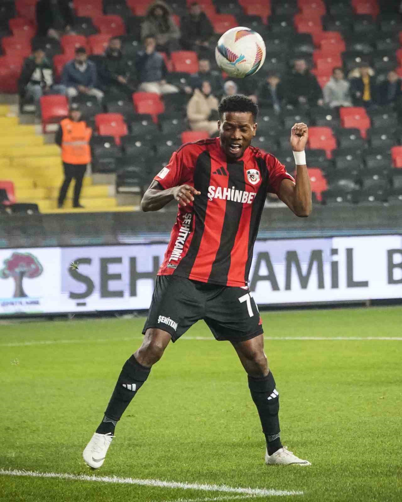 Trendyol S&uuml;per Lig: Gaziantep FK: 1 - &Ccedil;aykur Rizespor: 0 (Ma&ccedil; sonucu)
