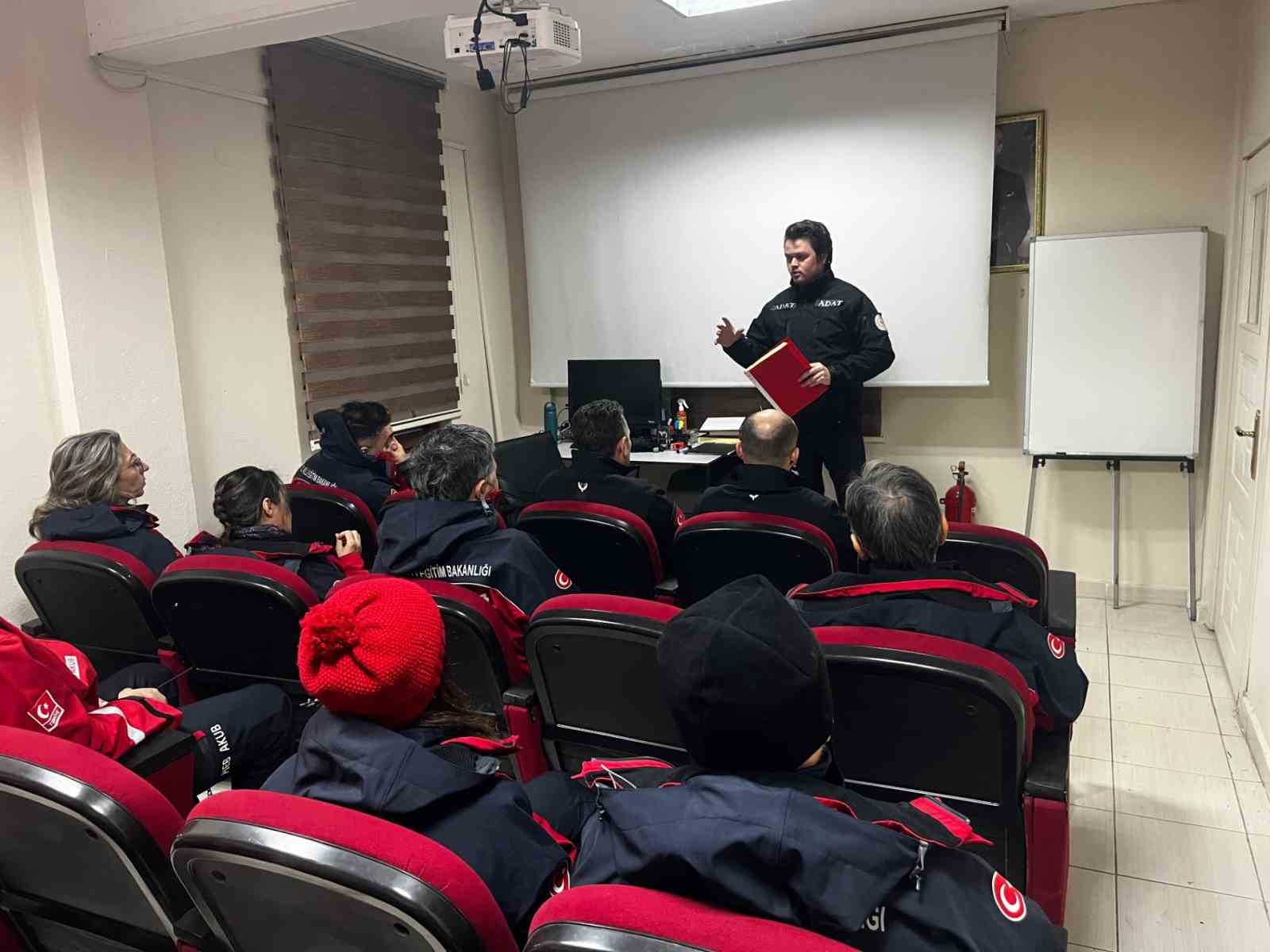 AFAD&rsquo;tan devlet kurumlarına arama-kurtarma eğitimi
