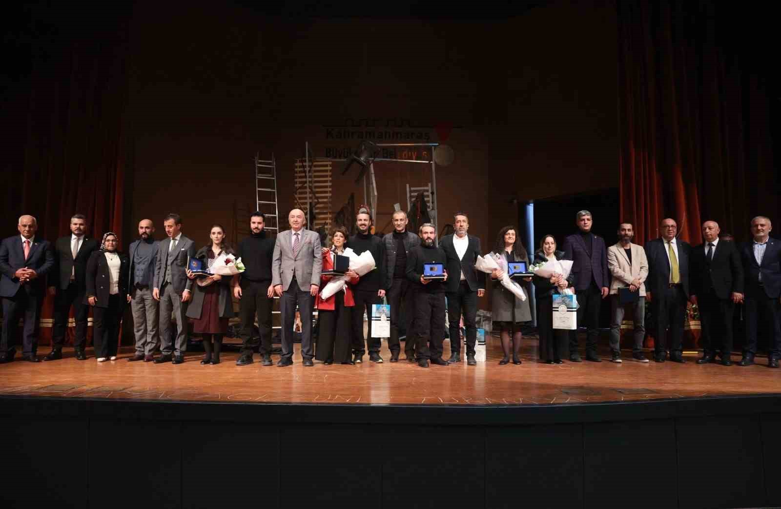 Kahramanmaraş&rsquo;ta son 72 saat tiyatro g&ouml;sterisi
