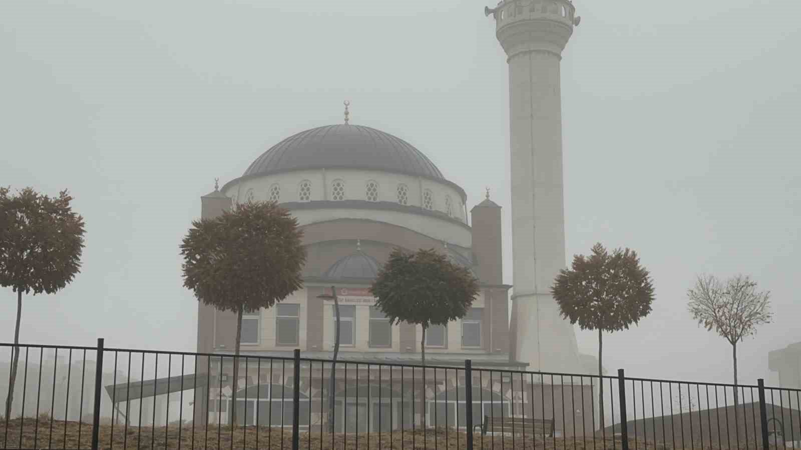 Elazığ’da yoğun sis etkisini sürdürüyor
