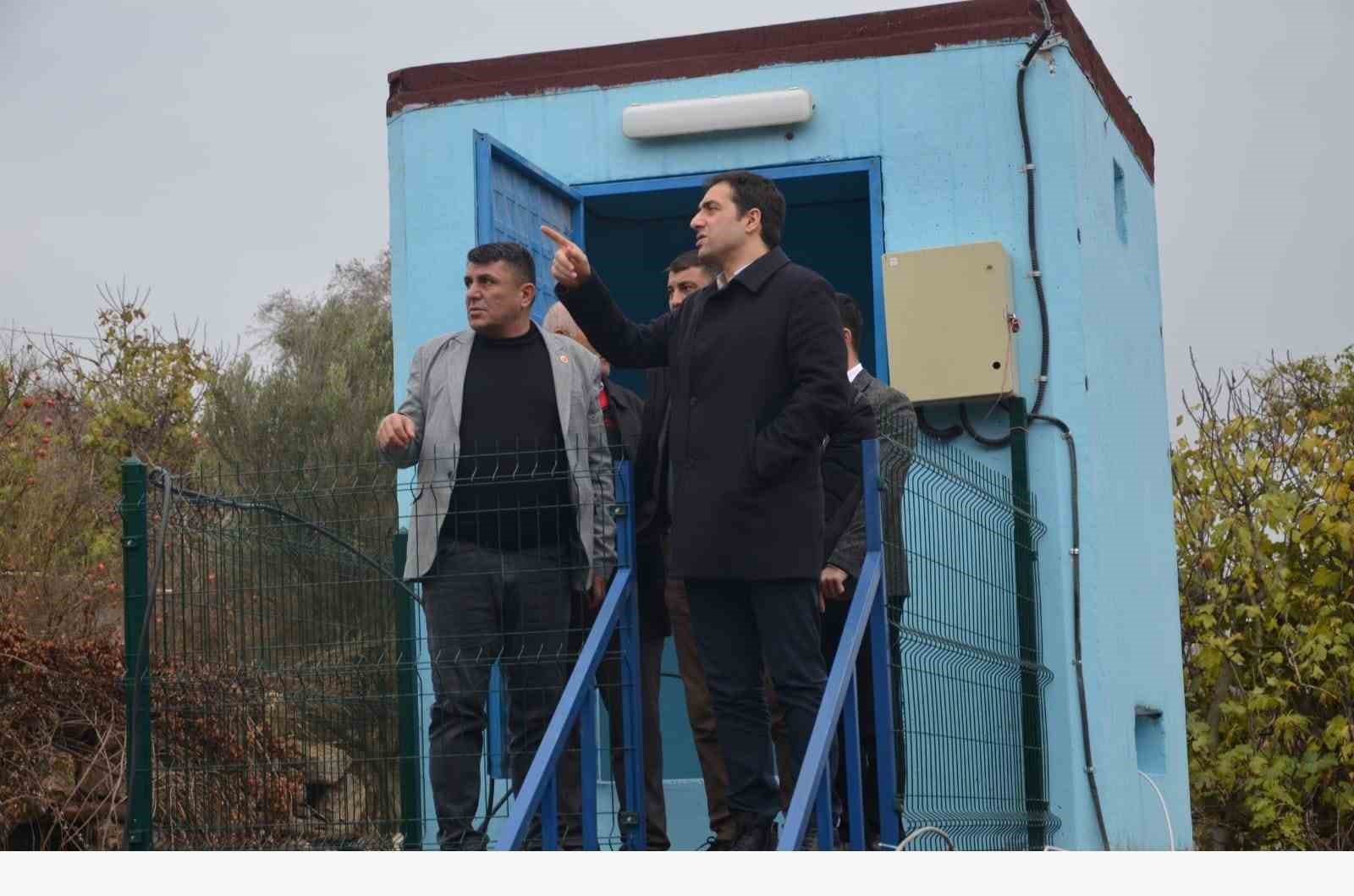 Kaymakam Tuncer, k&ouml;y sakinlerinin sorunlarını dinledi
