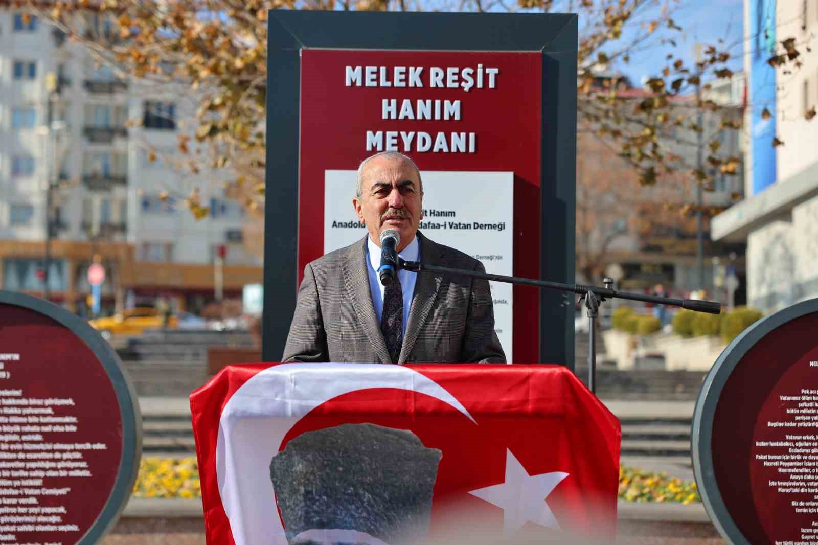 Kent konseyi himayelerinde kadın derneklerinden tarihi buluşma
