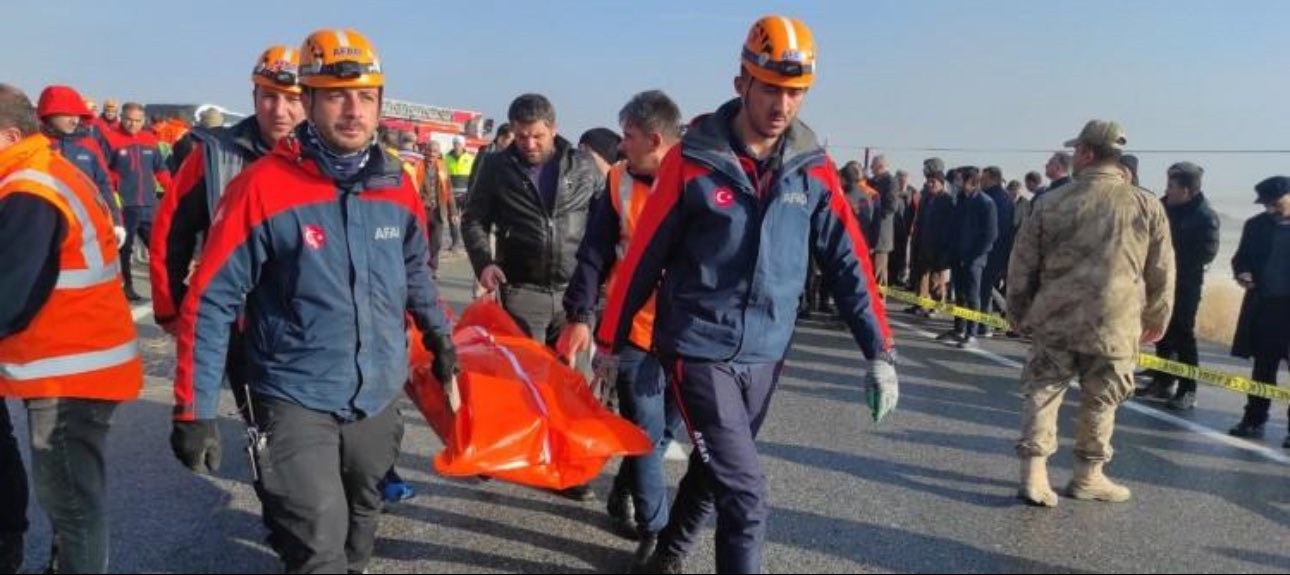 21 aracın karıştığı kazada hayatını kaybeden kadının kimliği belli oldu