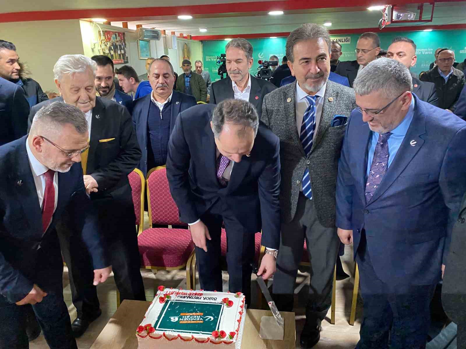 Fatih Erbakan: "Suriye konusunda endişeli bir sevinç içindeyiz"
