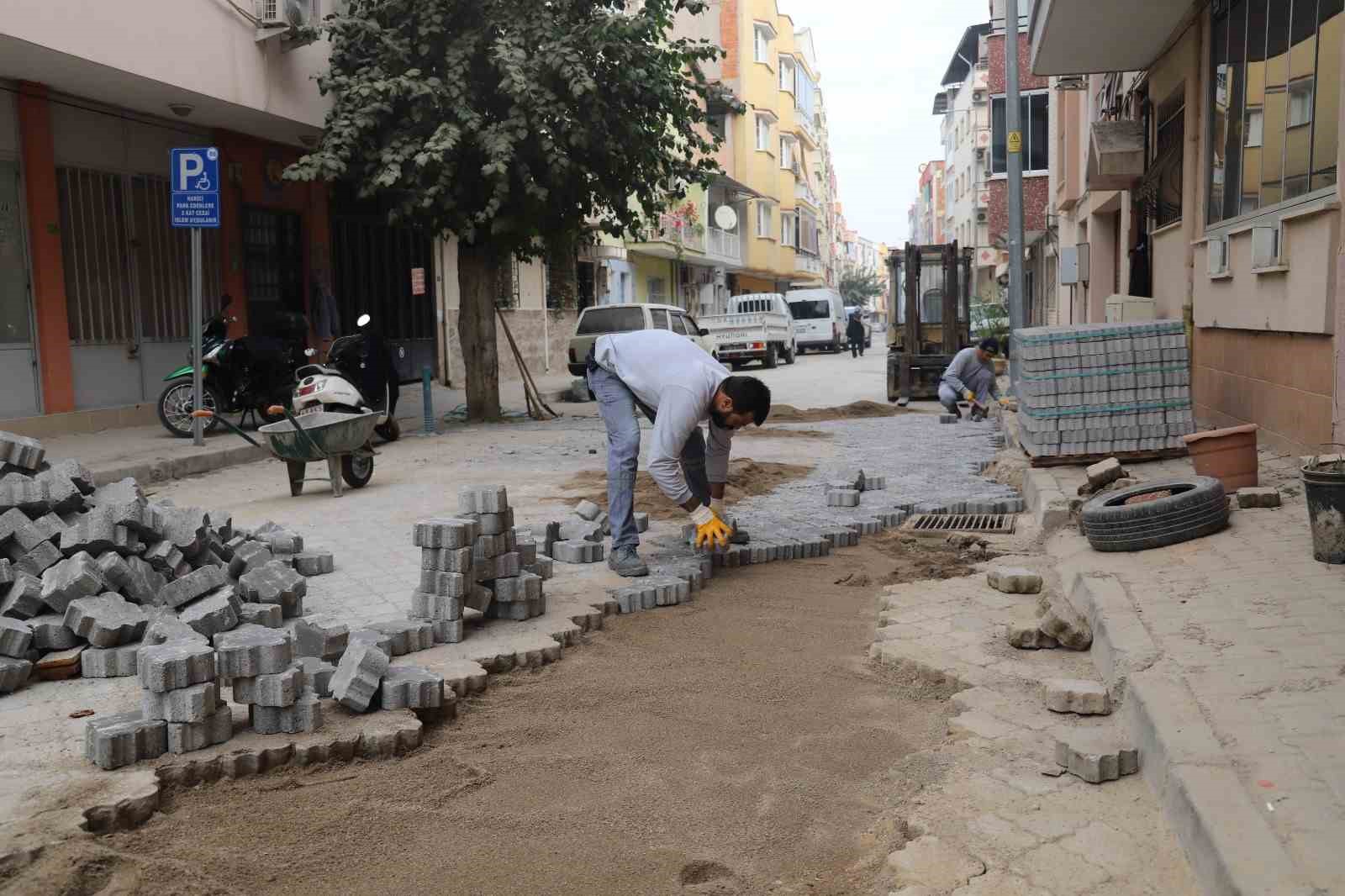 Turgutlu&rsquo;da &ccedil;alışmalar hız kesmeden devam ediyor

