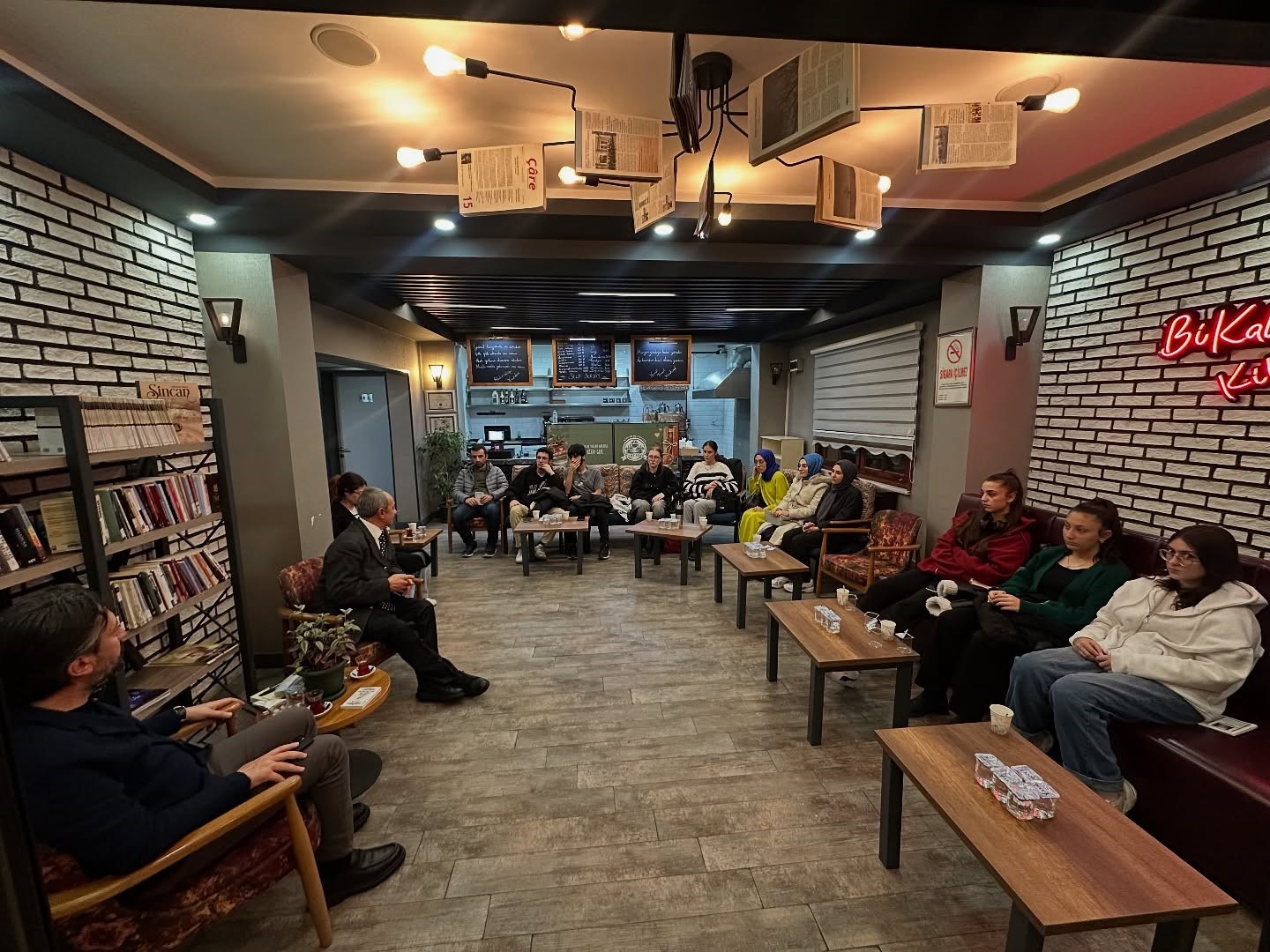 Sincan Belediyesi, gençleri yazar Sadık Yalsızuçanlar ile buluşturdu