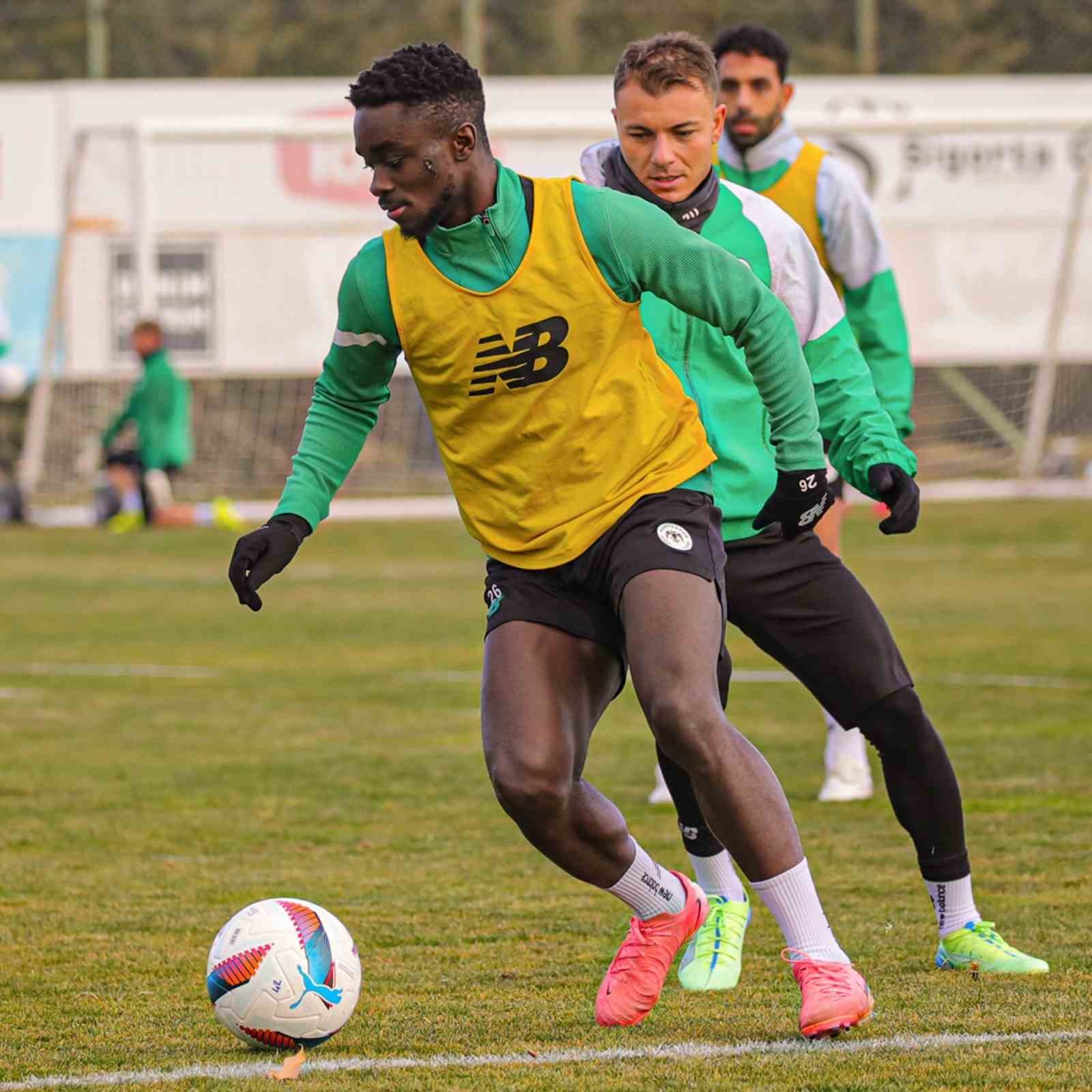 Konyaspor&rsquo;da, &Ccedil;aykur Rizespor ma&ccedil;ı hazırlıkları devam etti
