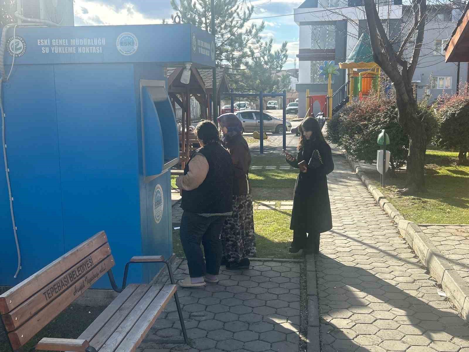 Saatlerdir devam eden su kesintisi vatandaşı mağdur etti
