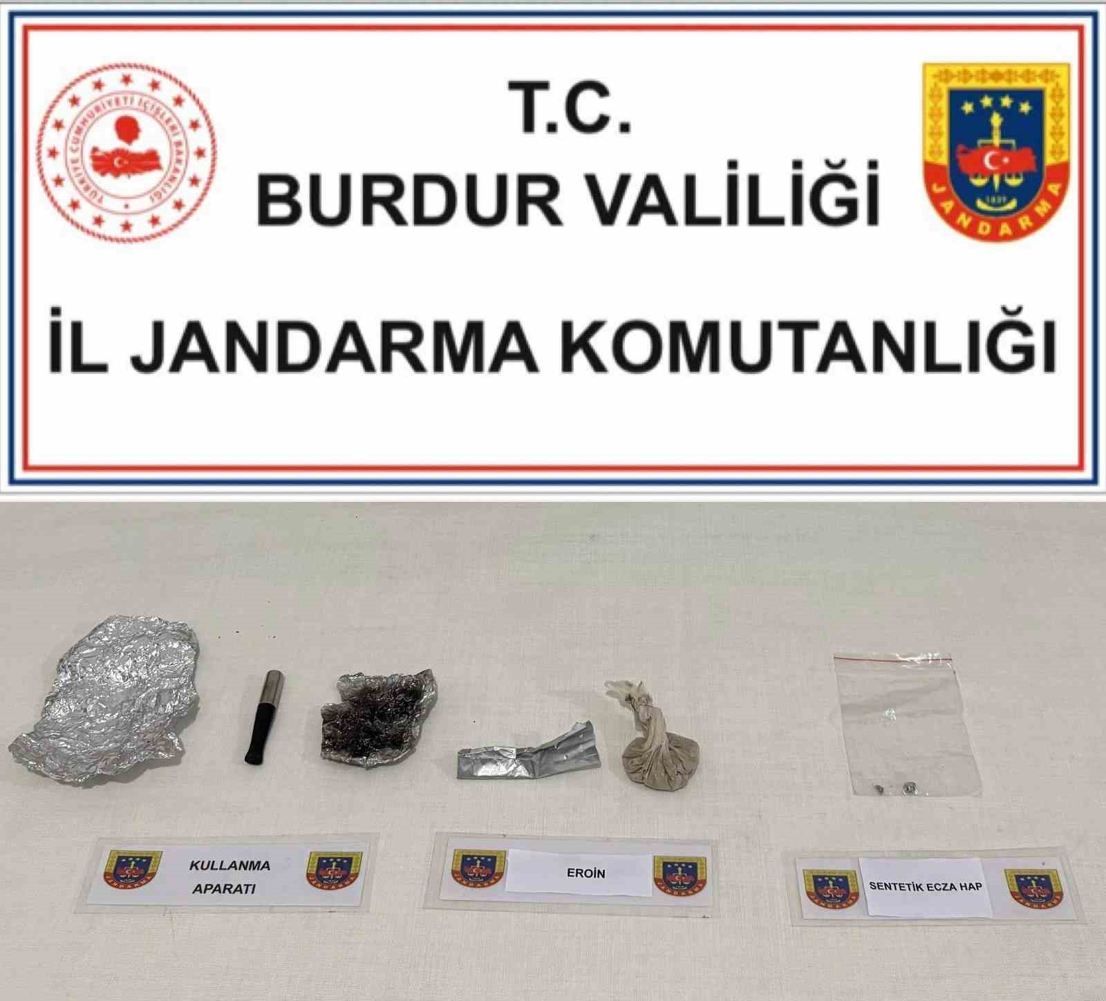 Burdur’da üzerinde uyuşturucu ile yakalandı