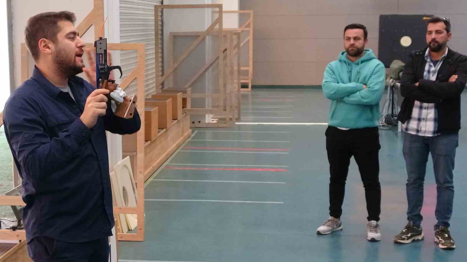 Yusuf Dikeç ’örnek’ oldu, farklı alanlarda antrenörler de atıcılık eğitimine başladı

