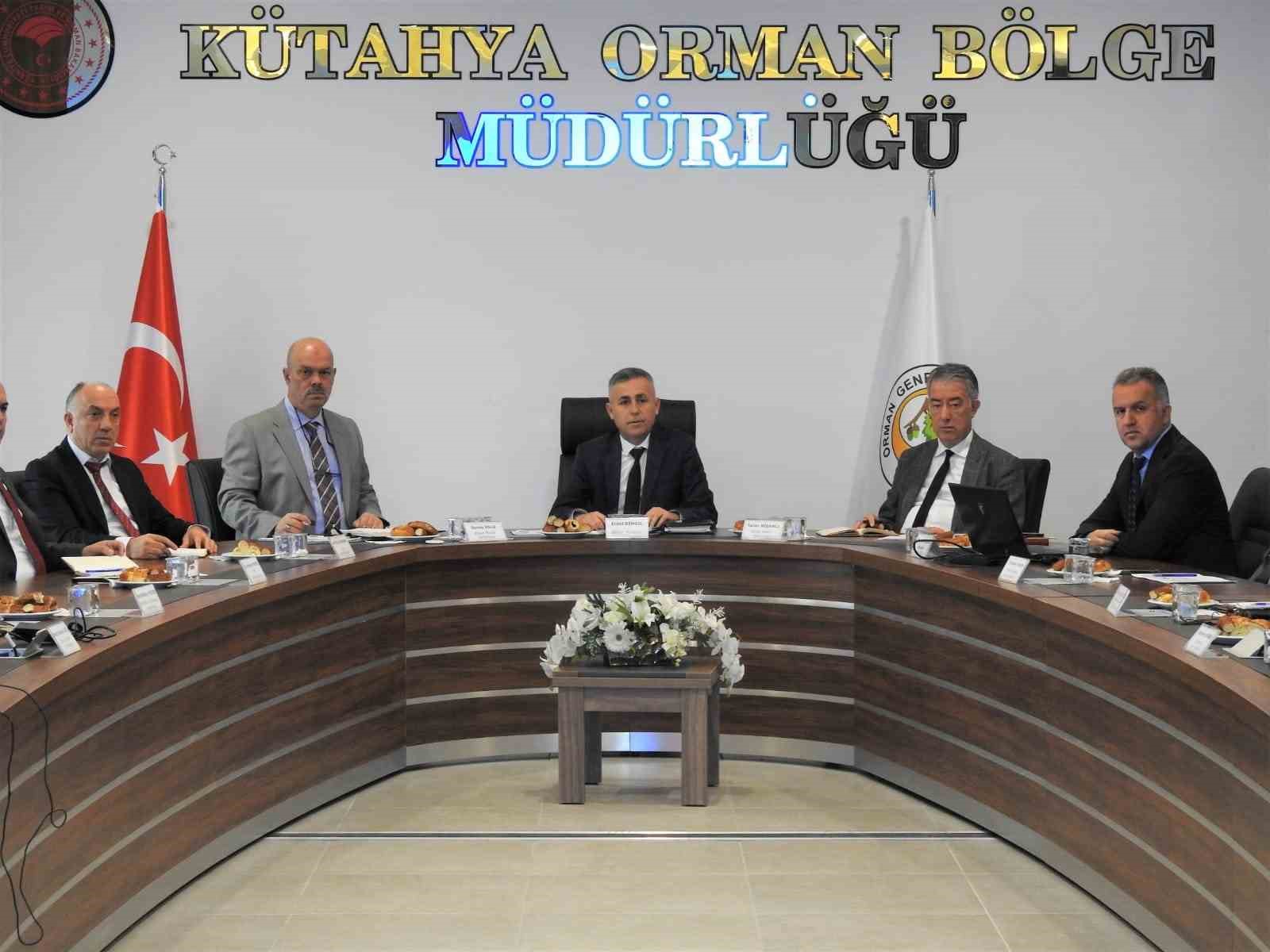 M&uuml;d&uuml;r Erdal Dingil: "Tasarruf tedbirlerine uyarak, personelimizle birlikte daha verimli &ccedil;alışacağız"
