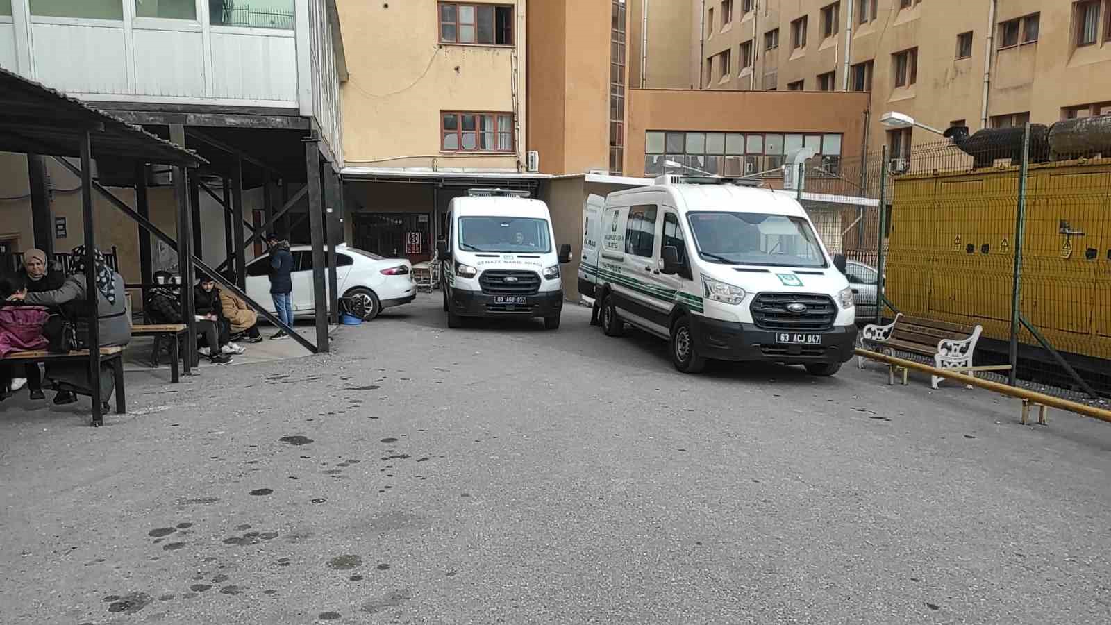 Şanlıurfa’da iki ailenin alacak-verecek kavgası kanlı bitti: 1 ölü, 1 yaralı