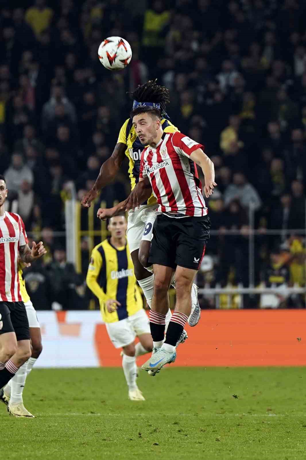 UEFA Avrupa Ligi: Fenerbahçe: 0 - Athletic Bilbao: 2 (İlk yarı)
