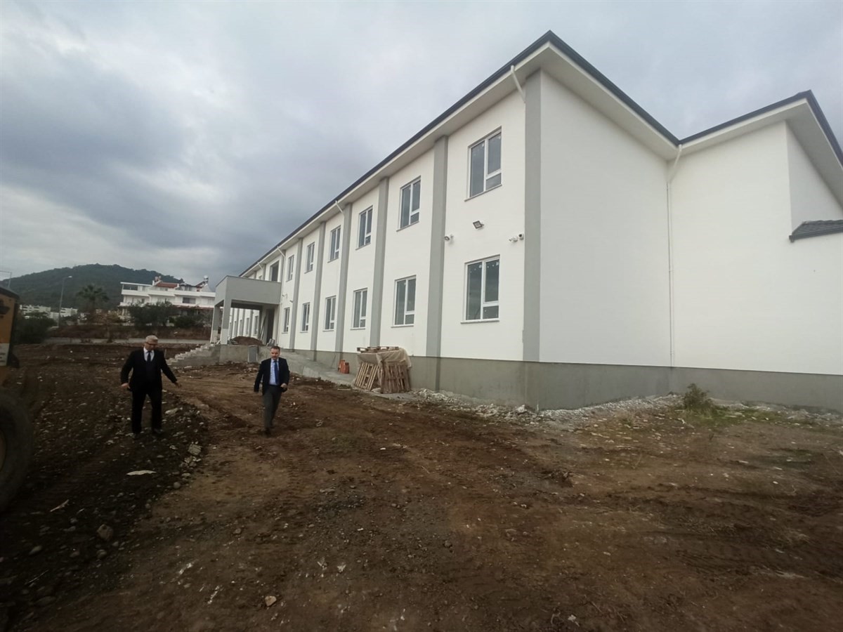 Kaymakam Odabaş&rsquo;tan Avcılar ve Yol&ouml;ren okullarına ziyaret
