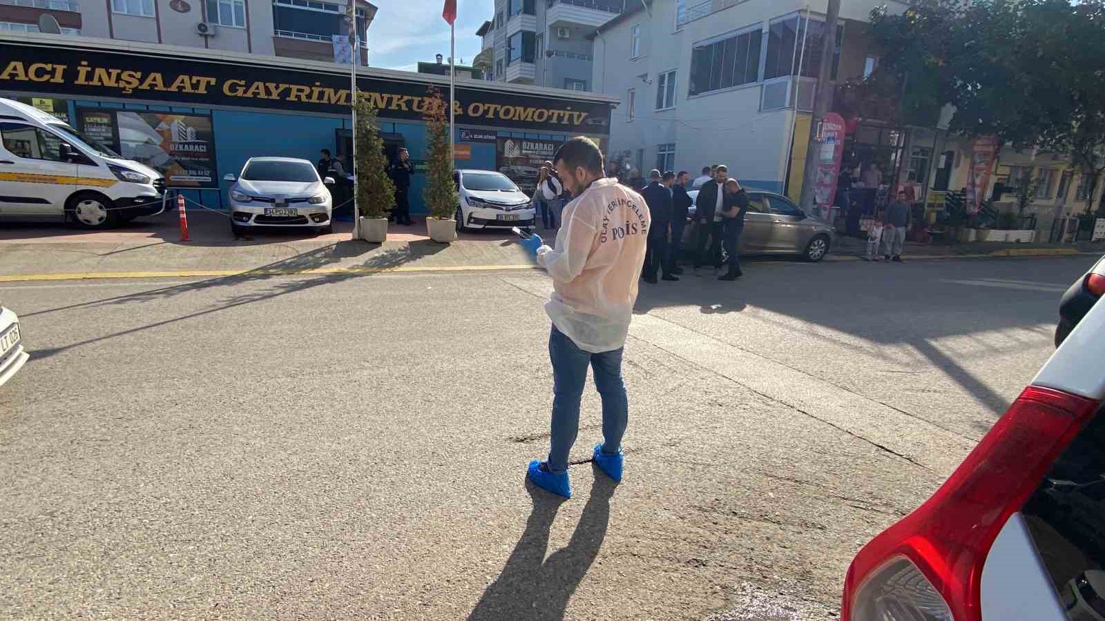 "Sana aşığım" diyerek kendisini taciz ettiğini iddia ettiği kadını ve kardeşini vurmuş
