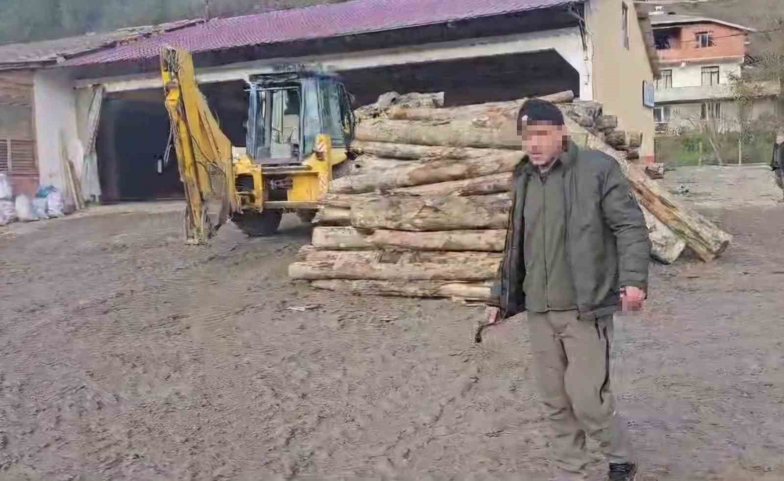 Tomruk kavgasında "Silahına davrandı" iddiası
