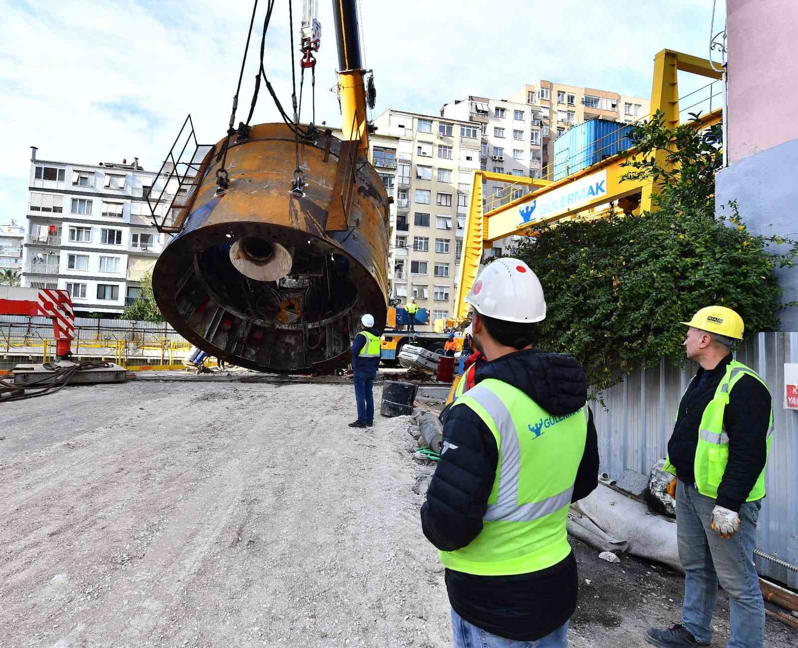 Buca Metrosu’nda “dev mesai”