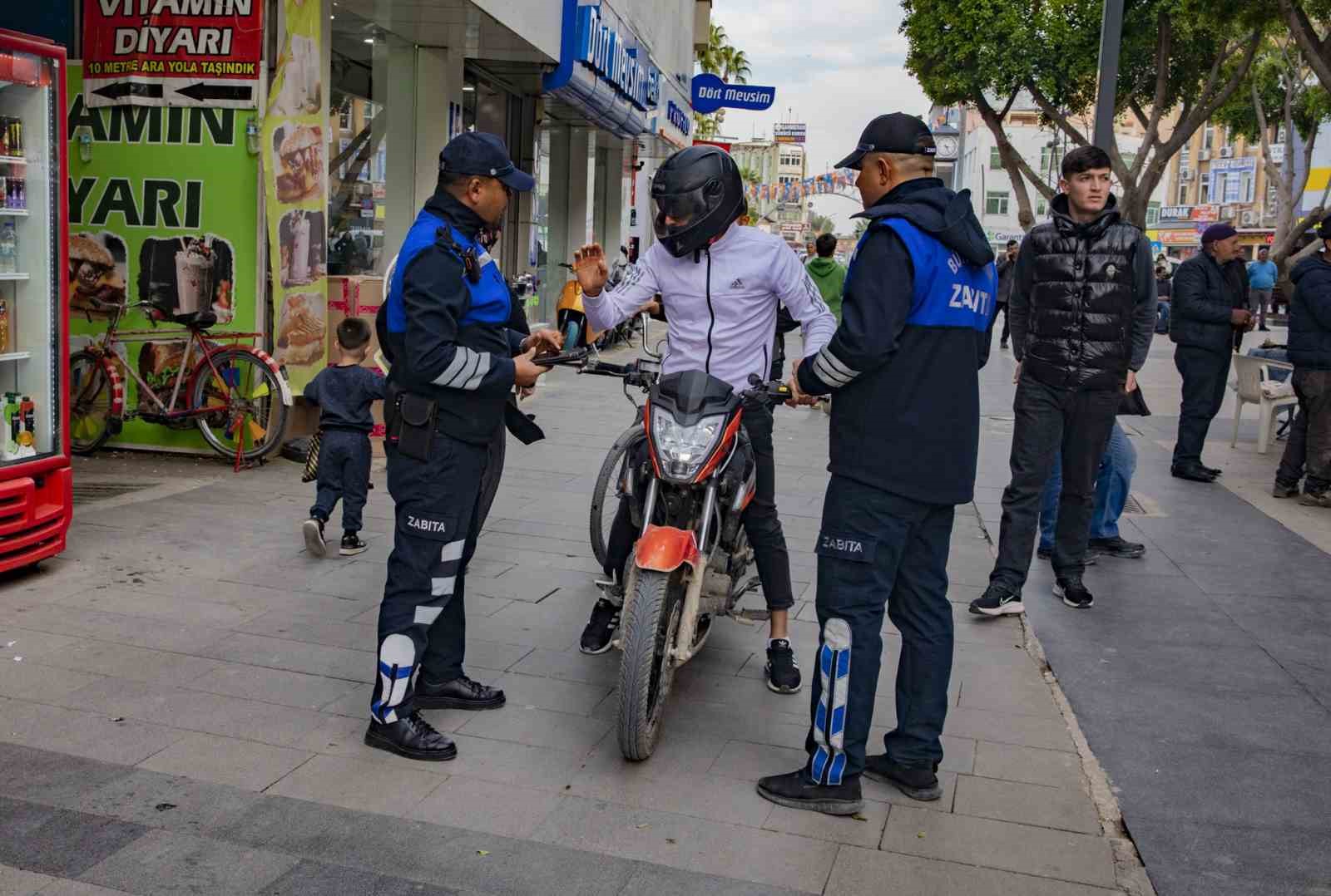 Zabıta ekiplerinden motorlu araçlara yönelik denetim
