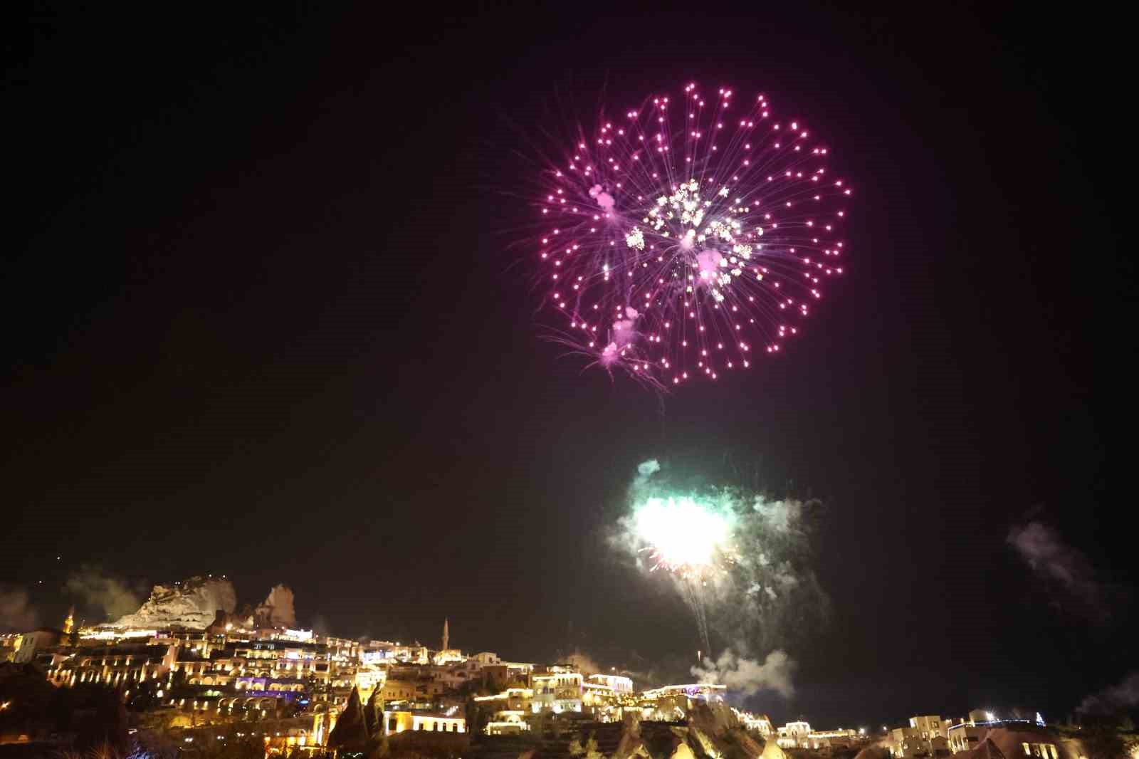 Tatilciler rotasını Kapadokya’ya çevirdi