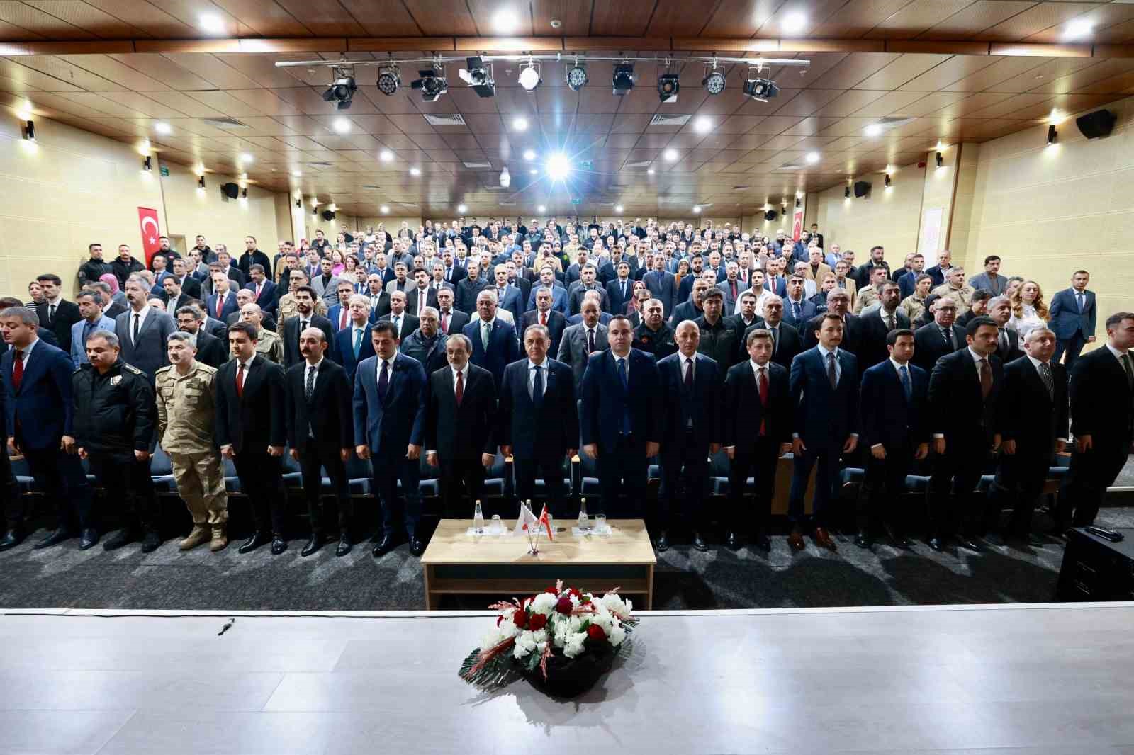 Bing&ouml;l&rsquo;de CİMER Eğitim ve Bilgilendirme Toplantısı d&uuml;zenlendi
