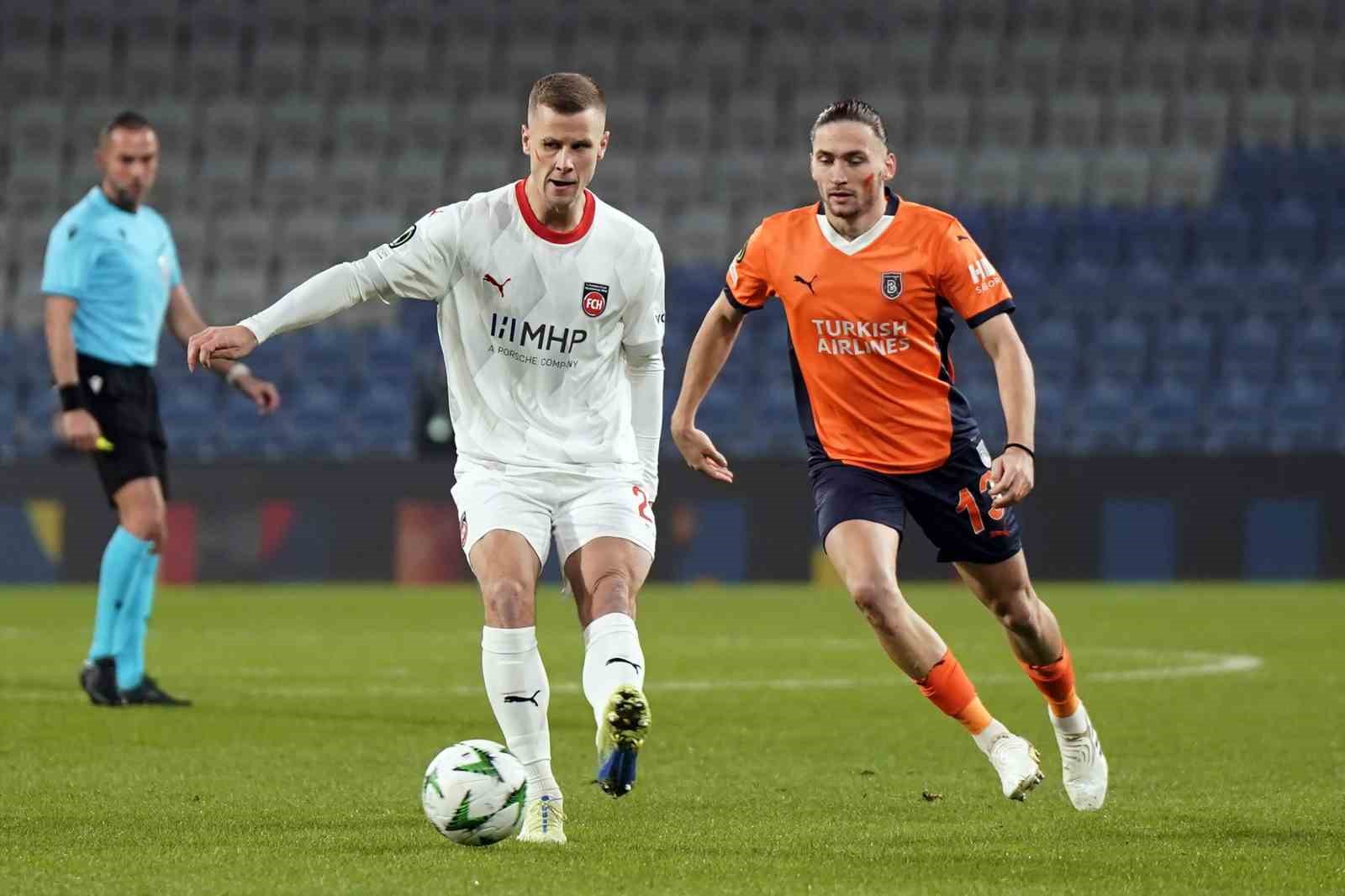 UEFA Konferans Ligi: Başakşehir: 1 - Heidenheim: 0 (Maç devam ediyor)
