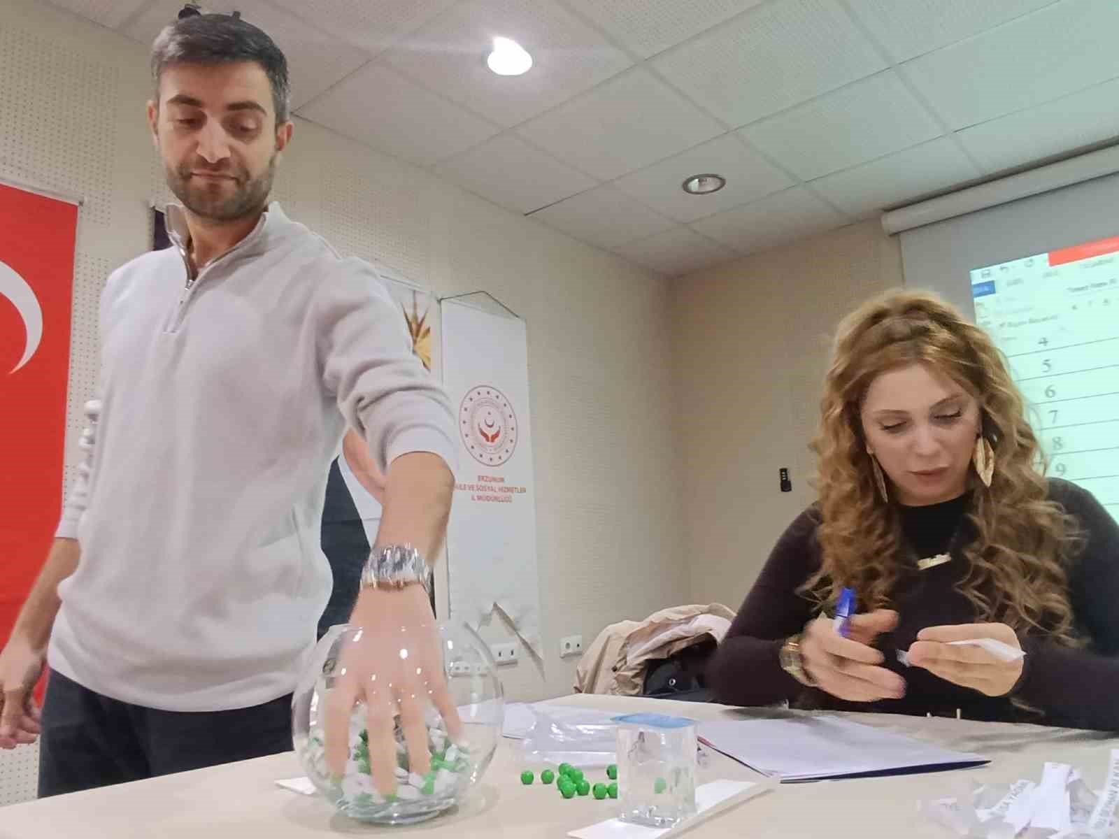 İşg&uuml;c&uuml; uyum programı kapsamında kura &ccedil;ekimi yapıldı
