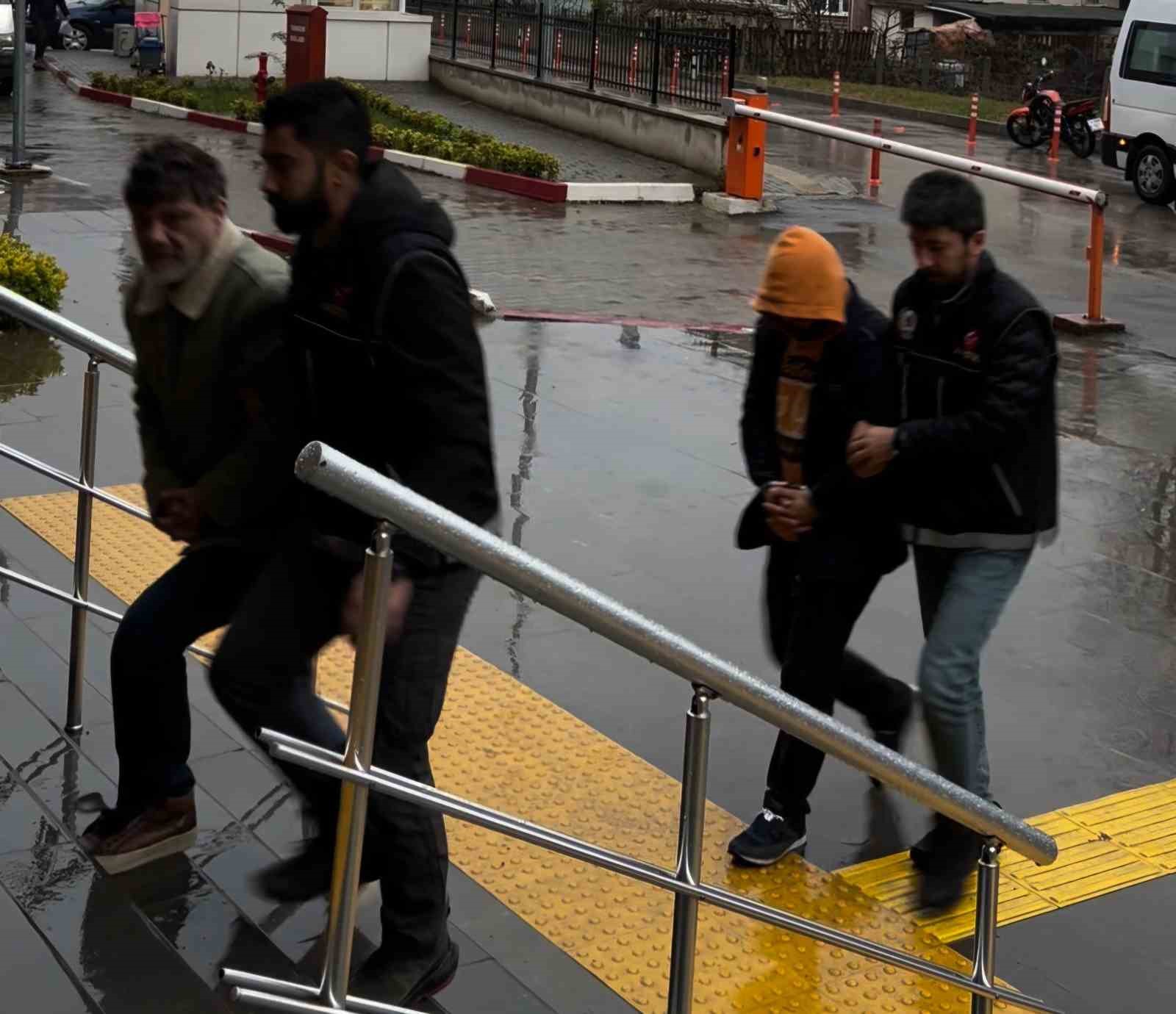 Bartın&rsquo;daki uyuşturucu operasyonunda 4 tutuklama
