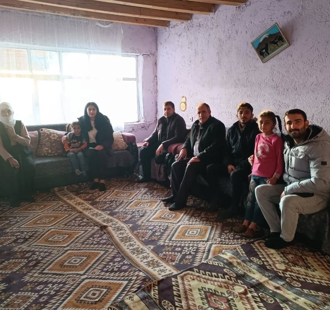 &Ouml;ğretmenler, &ouml;ğrencilerine misafir oluyor
