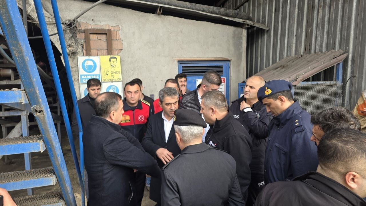 Amasya’da göçükten kurtarılan madenci hastaneye kaldırıldı