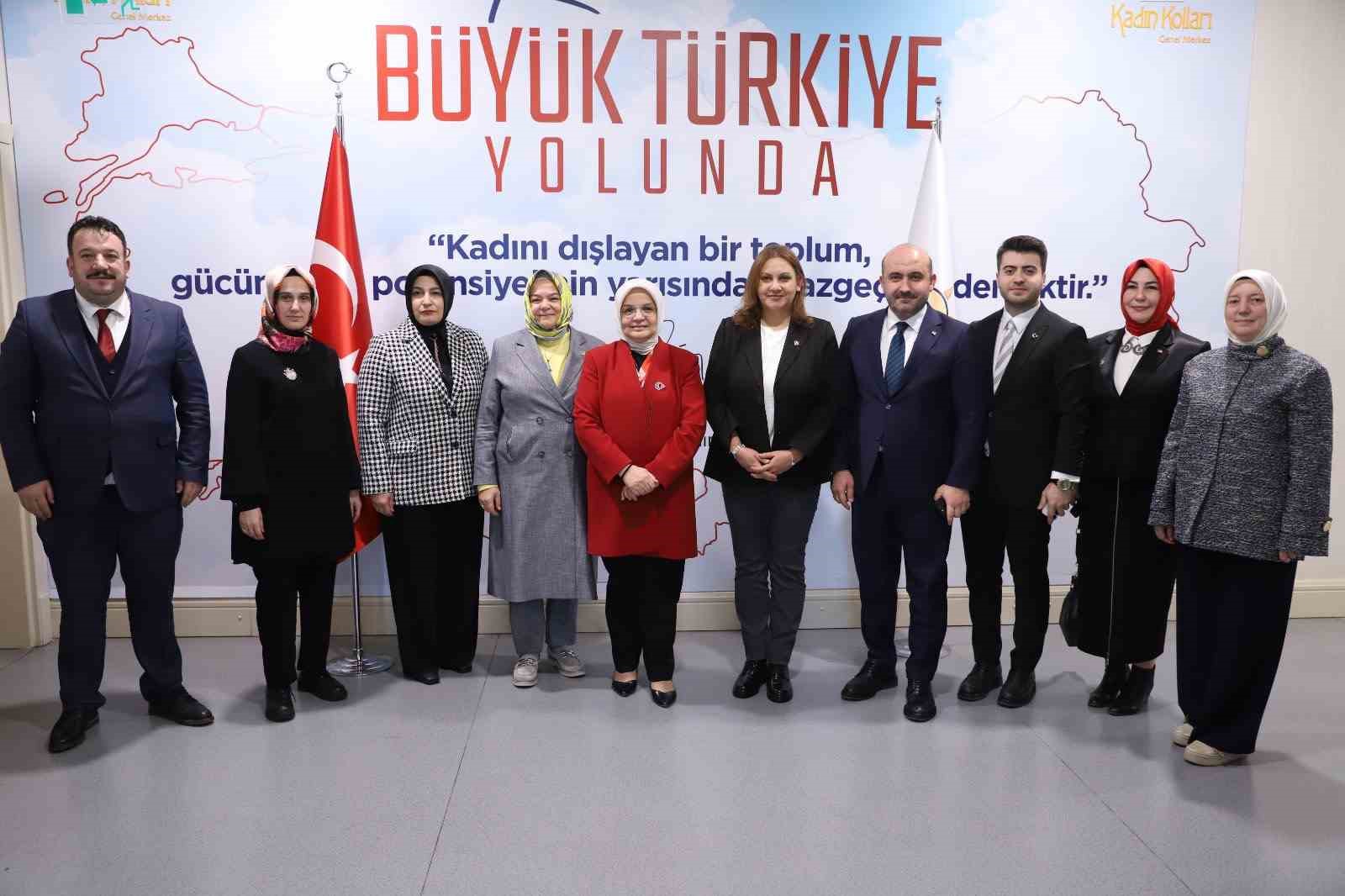 AK Parti Eskişehir İl Kadın Kolları Başkanı Feriha Ertorun oldu