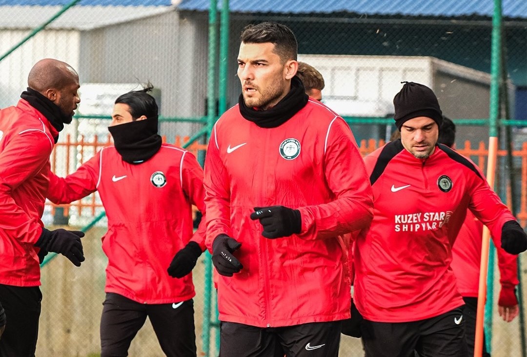 &Ccedil;orum FK&rsquo;nın Amed Sportif karşılaşması hazırlıkları s&uuml;r&uuml;yor
