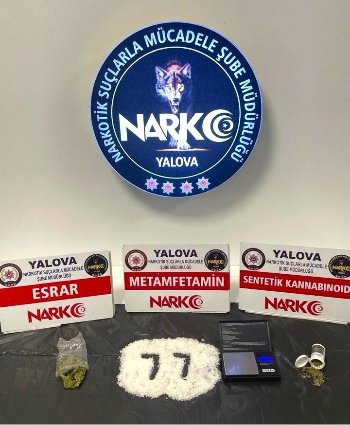 Yalova’da uyuşturucu operasyonlarında 4 zanlı tutuklandı