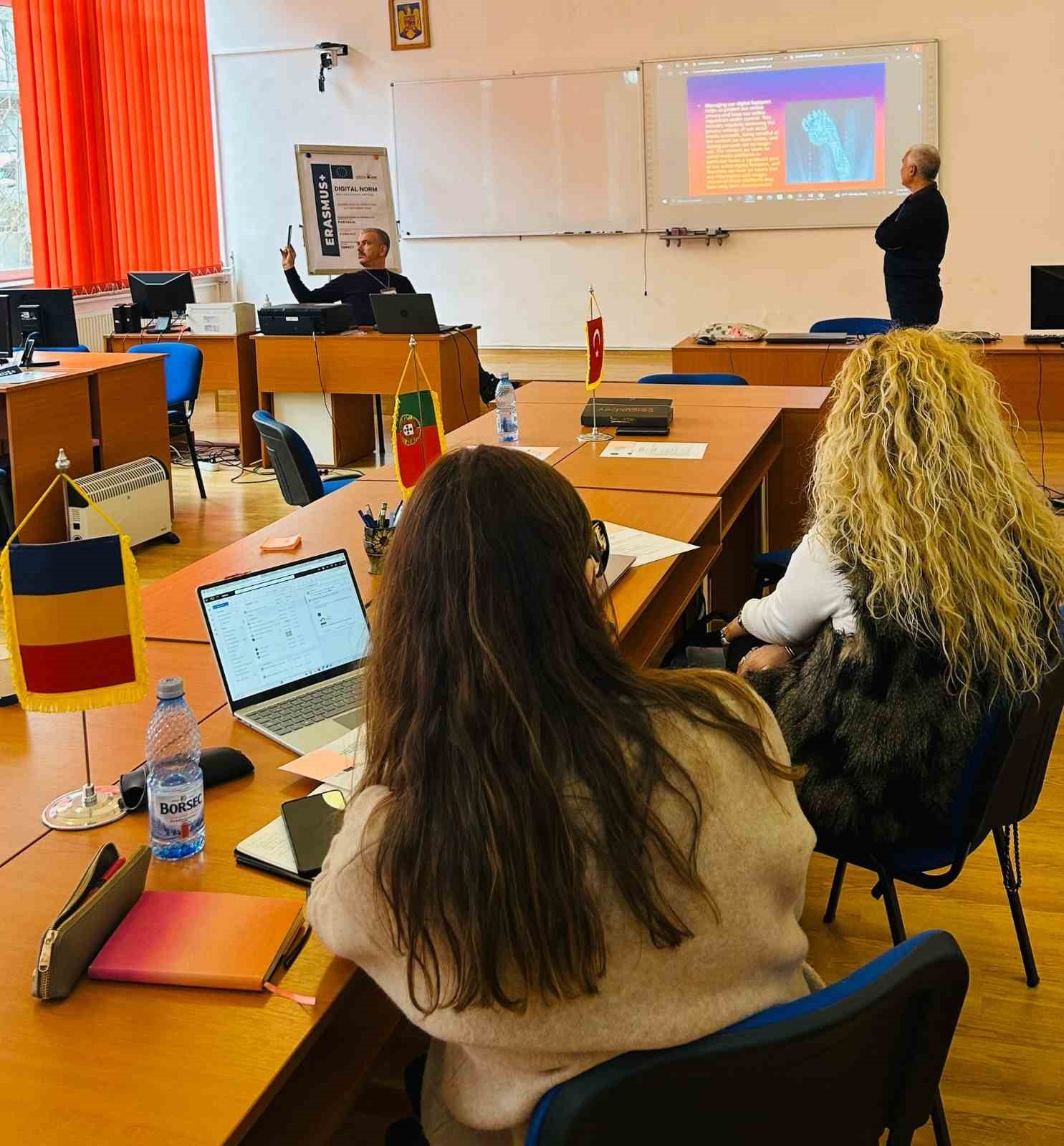 İbrahim Atalı Lisesi Avrupa&rsquo;da ulus&ouml;tesi toplantılara katıldı
