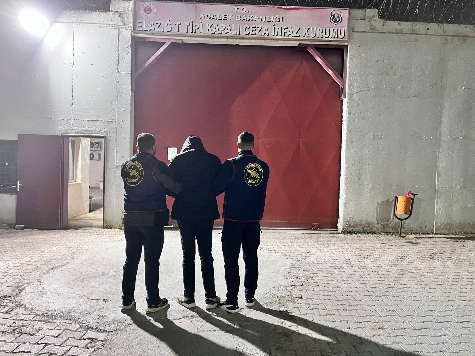 Bingöl’de aranan 5 şüpheli yakalandı