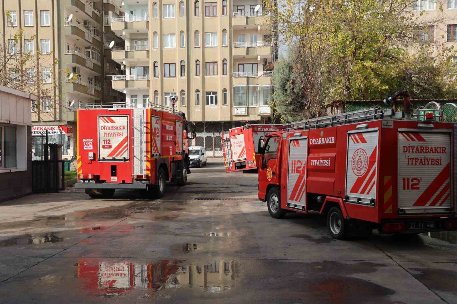 Diyarbakır’da itfaiye erleri 40 saniyede çıkış yapıp 7 bin olaya baktı