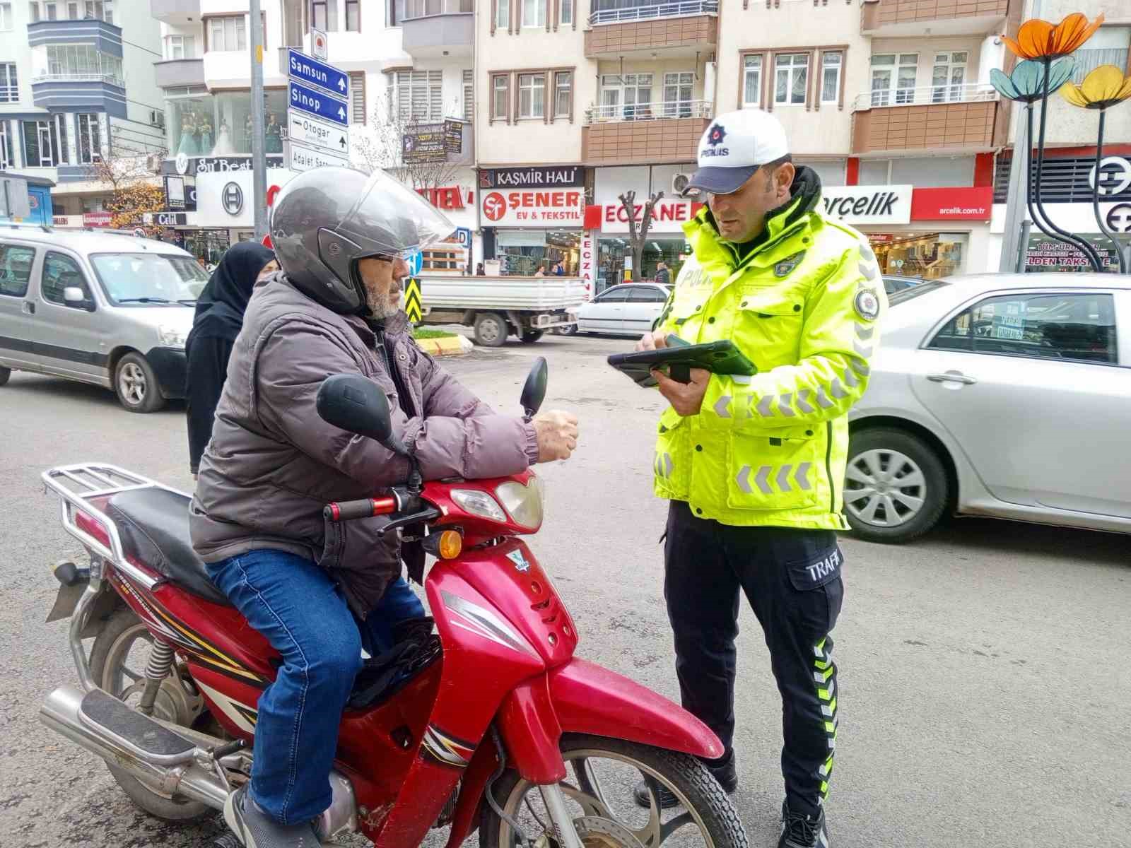 Bafra’da motosiklet denetimleri